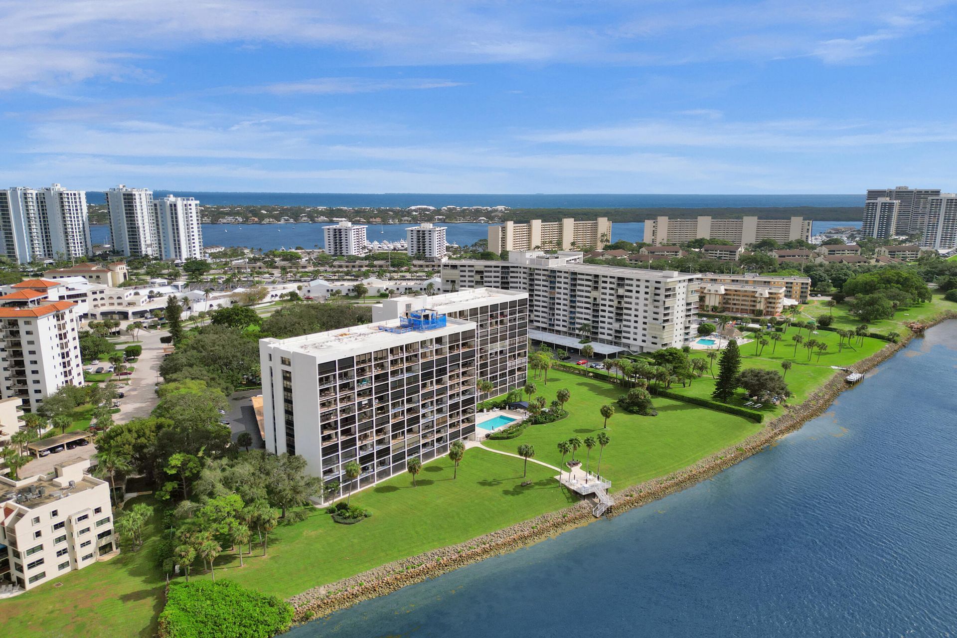 356 Golfview Road, Unit 609, North Palm Beach, FL 33408 Photo