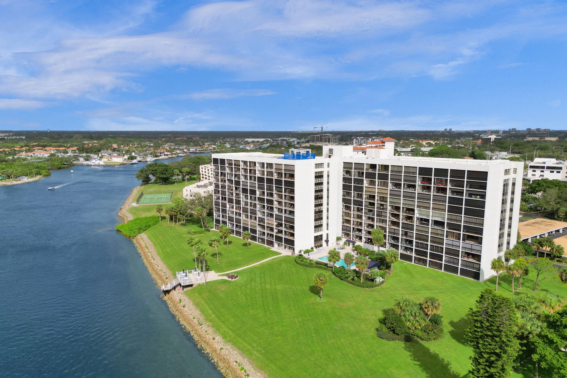 356 Golfview Road, Unit 609, North Palm Beach, FL 33408 Photo