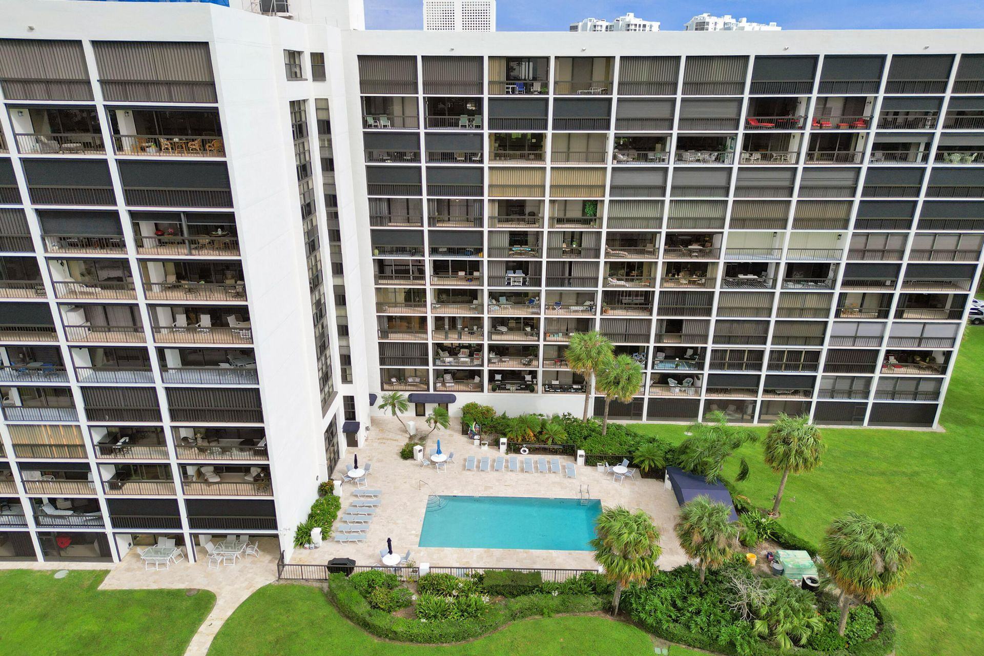 356 Golfview Road, Unit 609, North Palm Beach, FL 33408 Photo