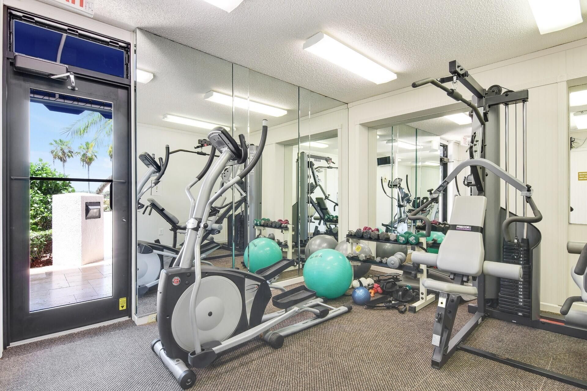 356 Golfview Road, Unit 609, North Palm Beach, FL 33408 Photo