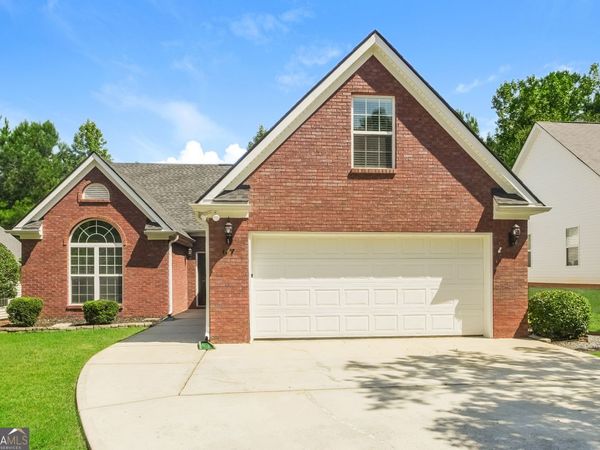 67 Kentucky Avenue, Sharpsburg, GA 30277