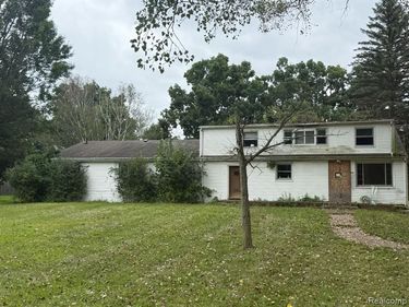 3335 Clinton Way Road, Blackman Twp, MI 49201