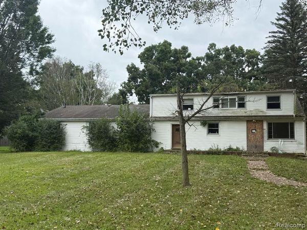 3335 Clinton Way Road, Blackman Twp, MI 49201