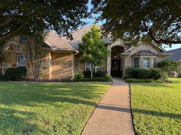 1133 Camden Court Circle, Woodway, TX 76712