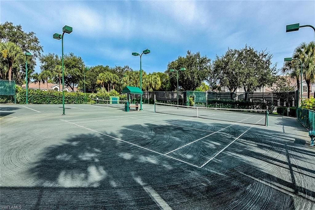 6910 Satinleaf Rd N, Unit 101, Naples, FL 34109 Photo