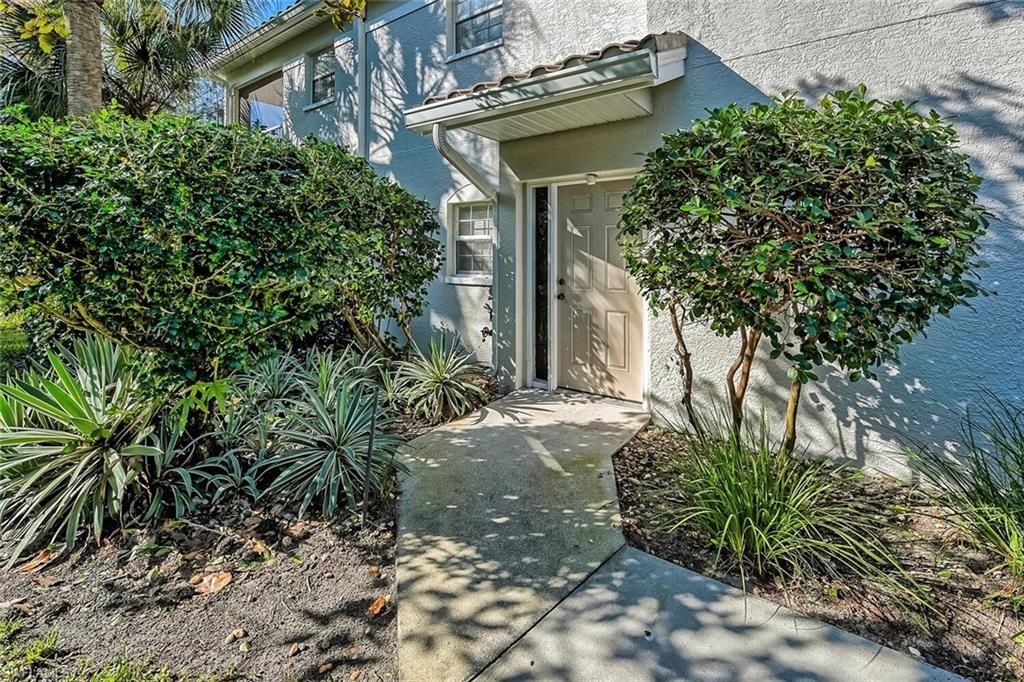 6910 Satinleaf Rd N, Unit 101, Naples, FL 34109 Photo