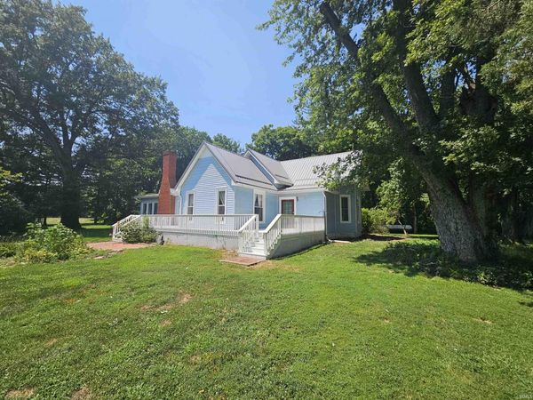 3232 S Petersburg Road, Wheatland, IN 47597