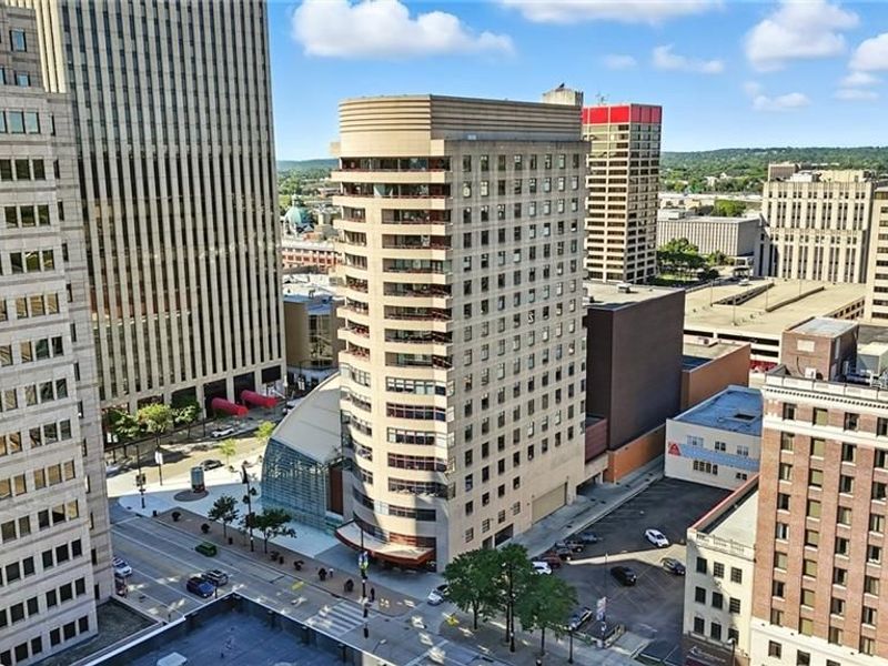 109 N Main Street, Unit 1401, Dayton, OH 45402 Photo 2