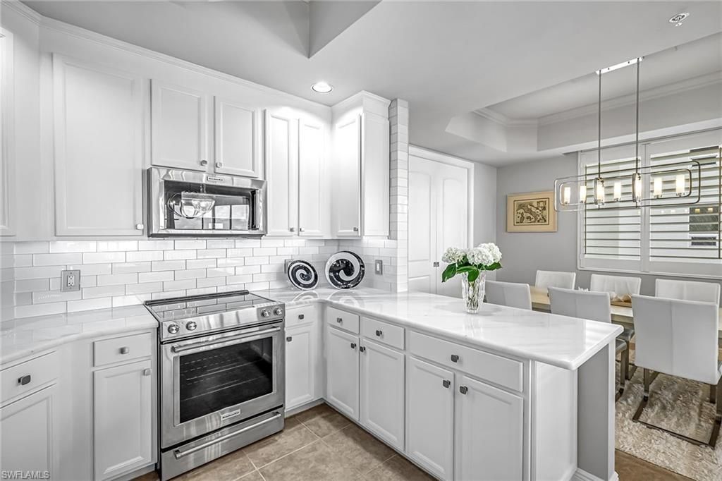 2090 W First St, Unit E2105, Fort Myers, FL 33901 Photo