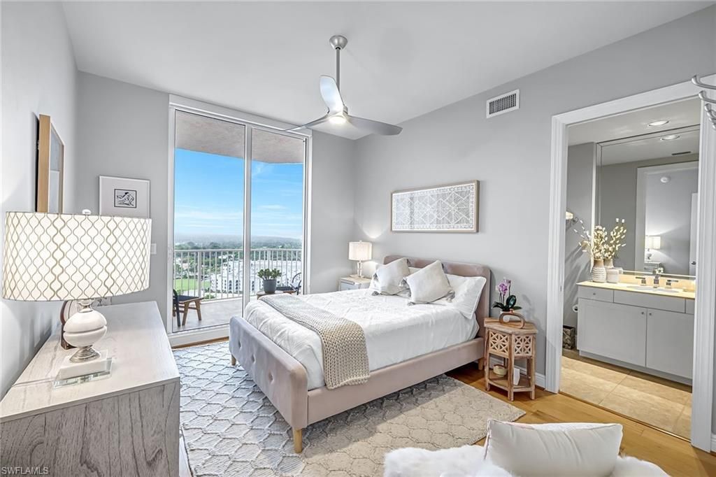 2090 W First St, Unit E2105, Fort Myers, FL 33901 Photo