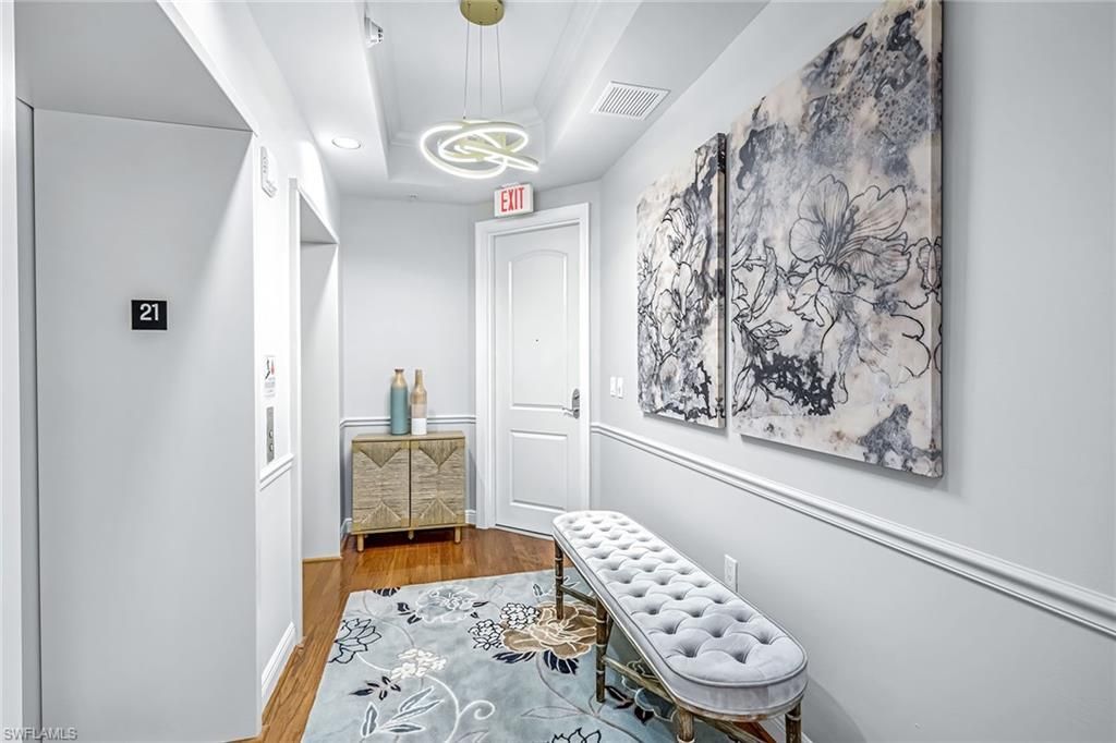 2090 W First St, Unit E2105, Fort Myers, FL 33901 Photo