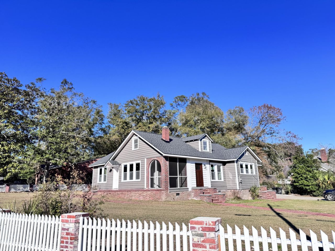 303 Warren Street Photo 10