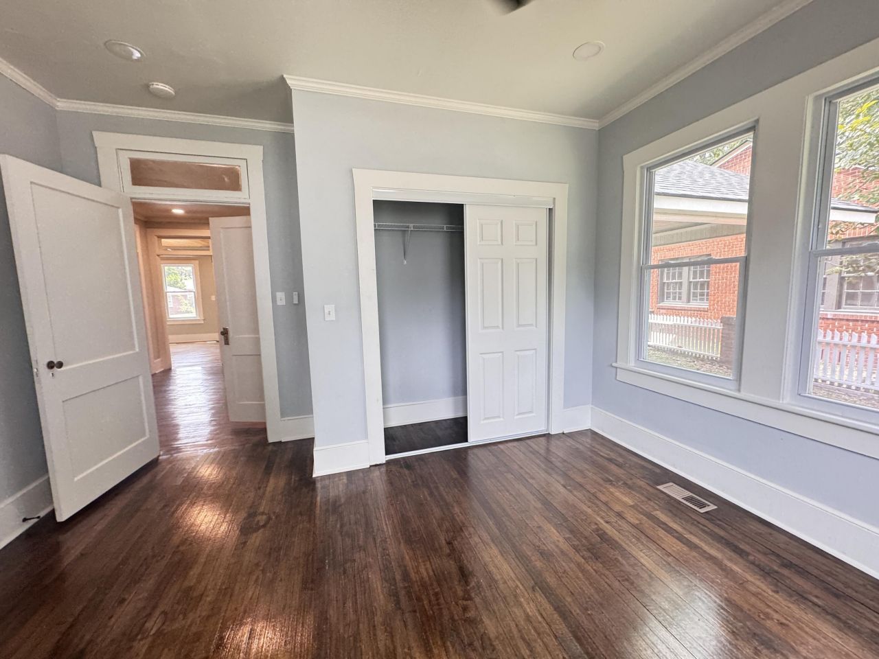 303 Warren Street Photo 111