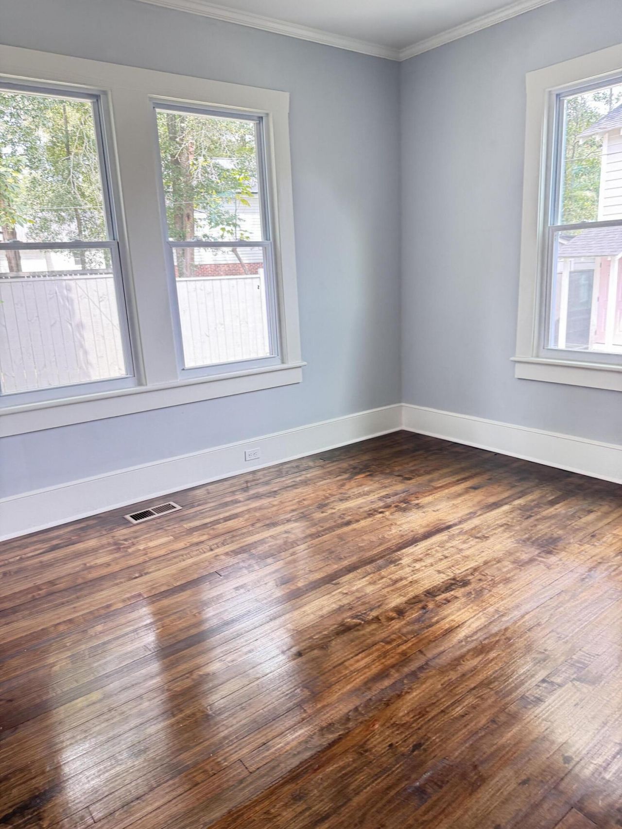 303 Warren Street Photo 118