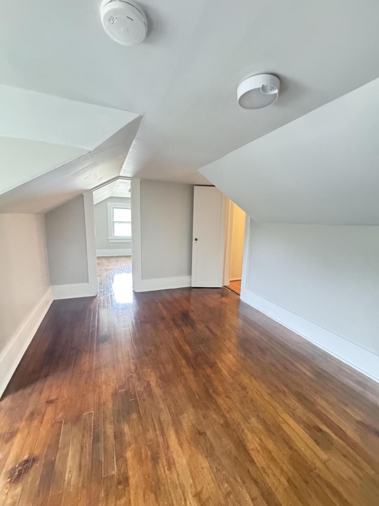 303 Warren Street Photo 126