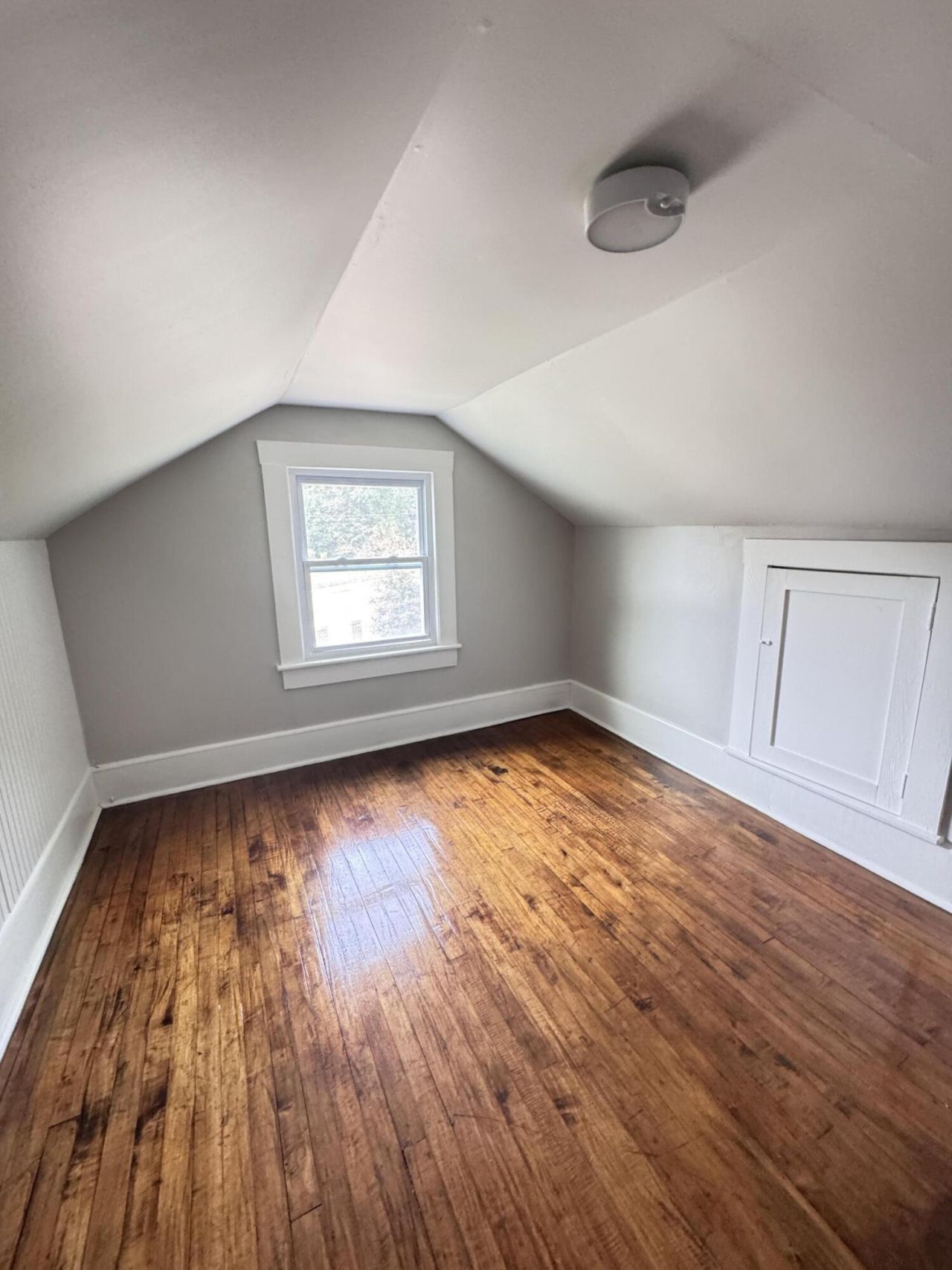 303 Warren Street Photo 129