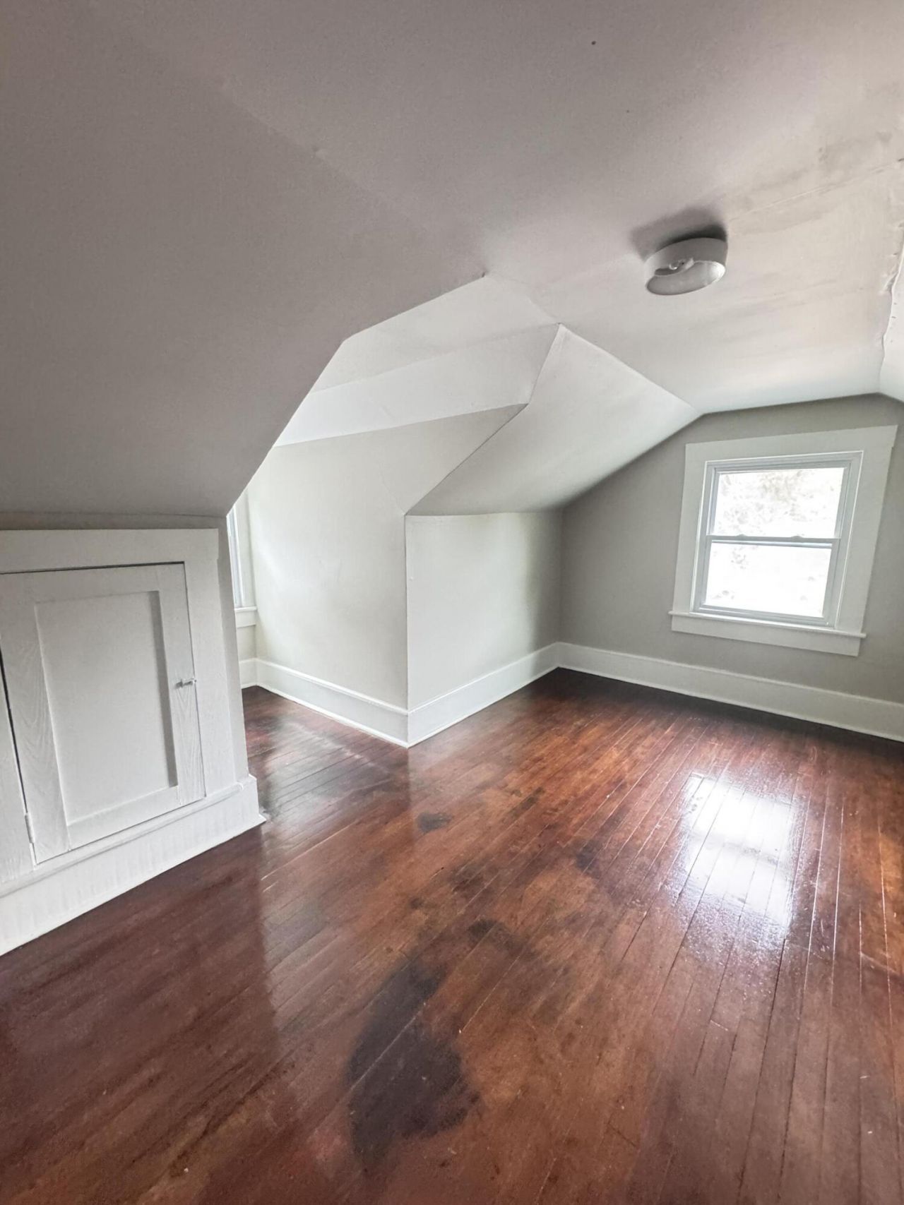 303 Warren Street Photo 140