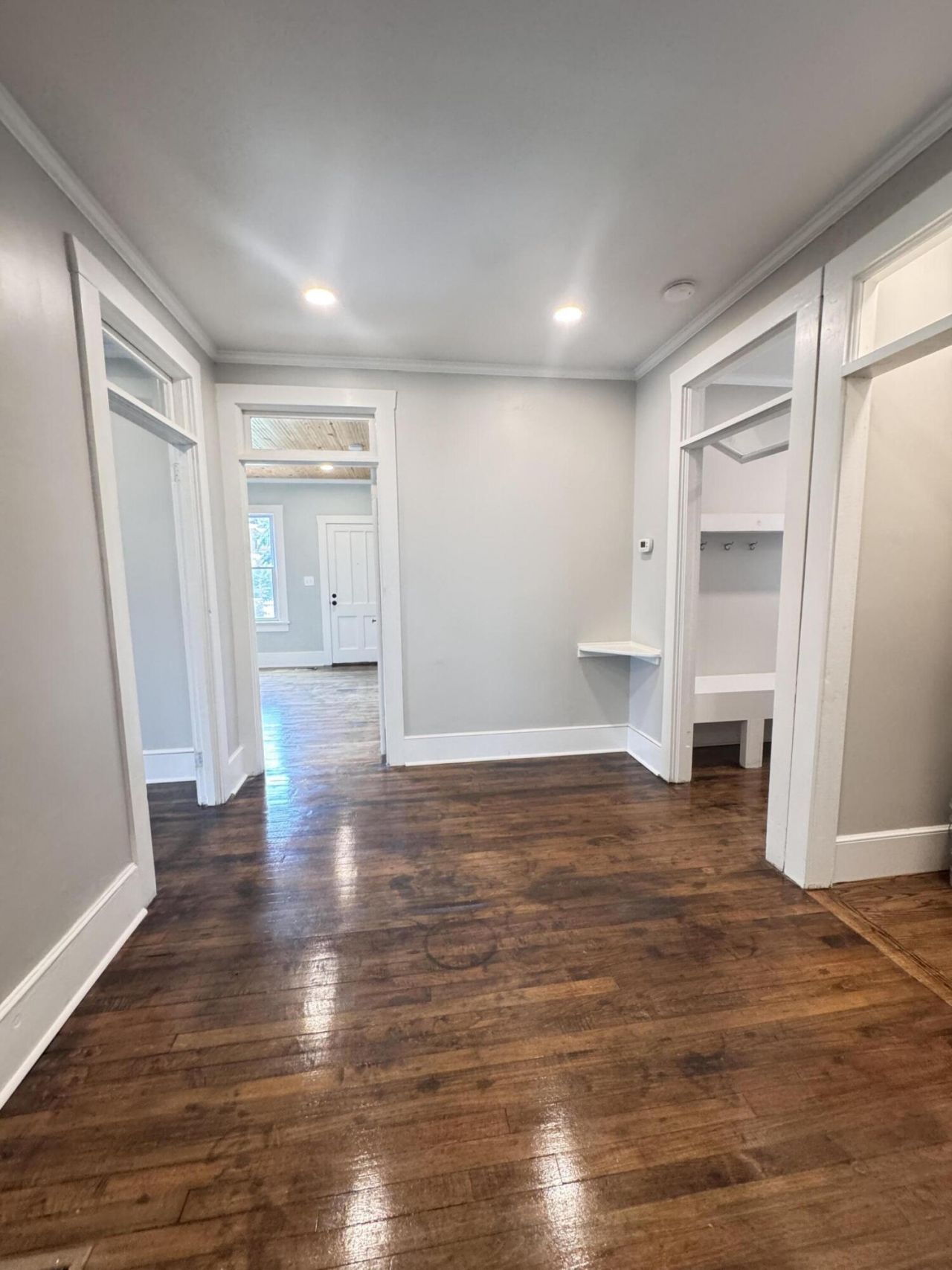 303 Warren Street Photo 25