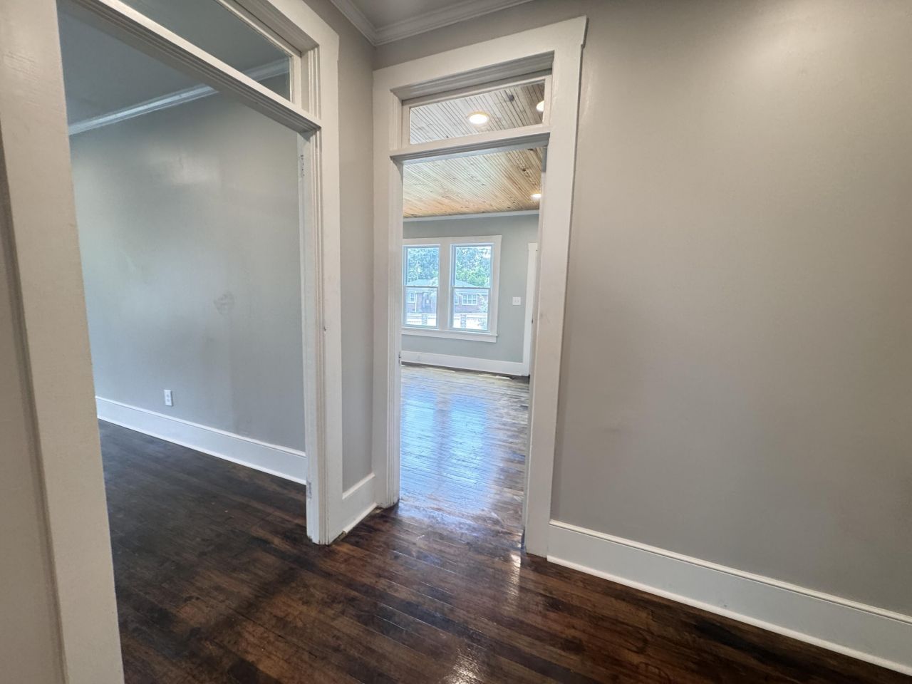 303 Warren Street Photo 27