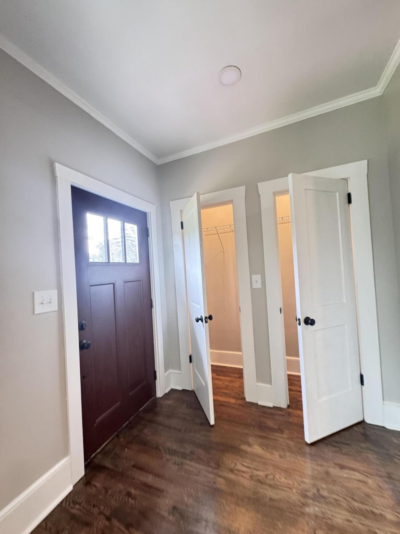 303 Warren Street Photo 36