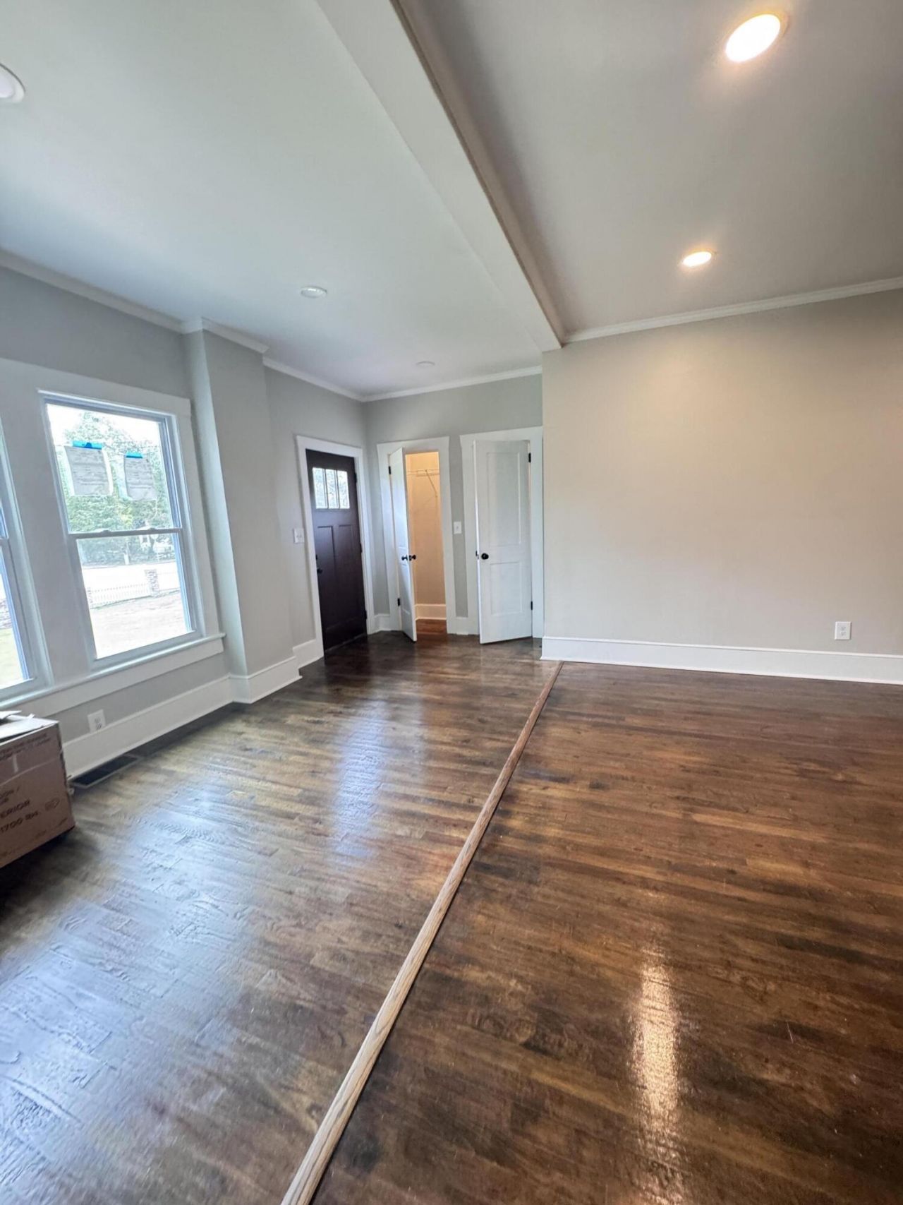 303 Warren Street Photo 41