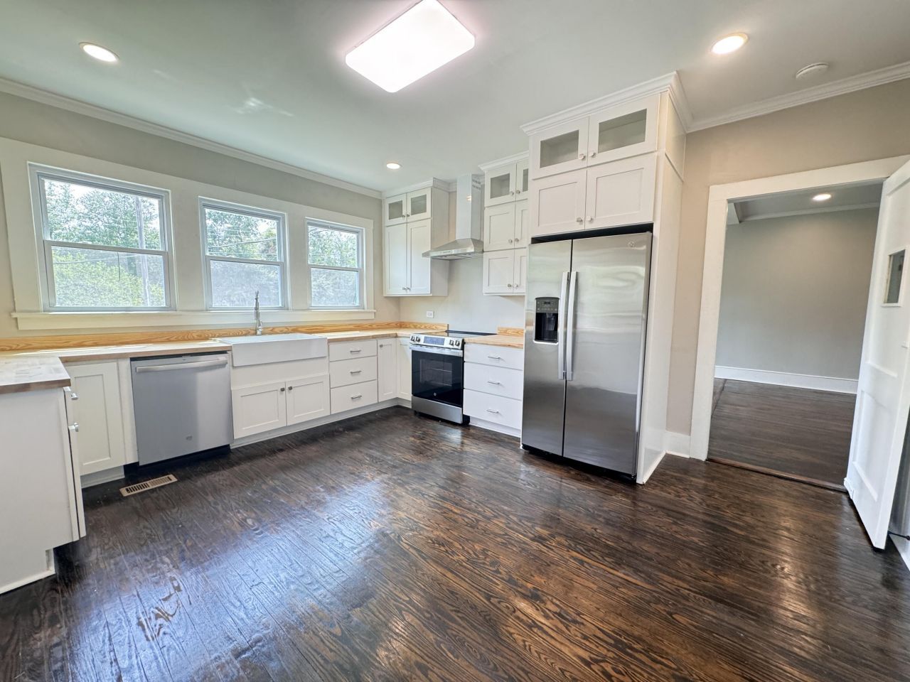 303 Warren Street Photo 49