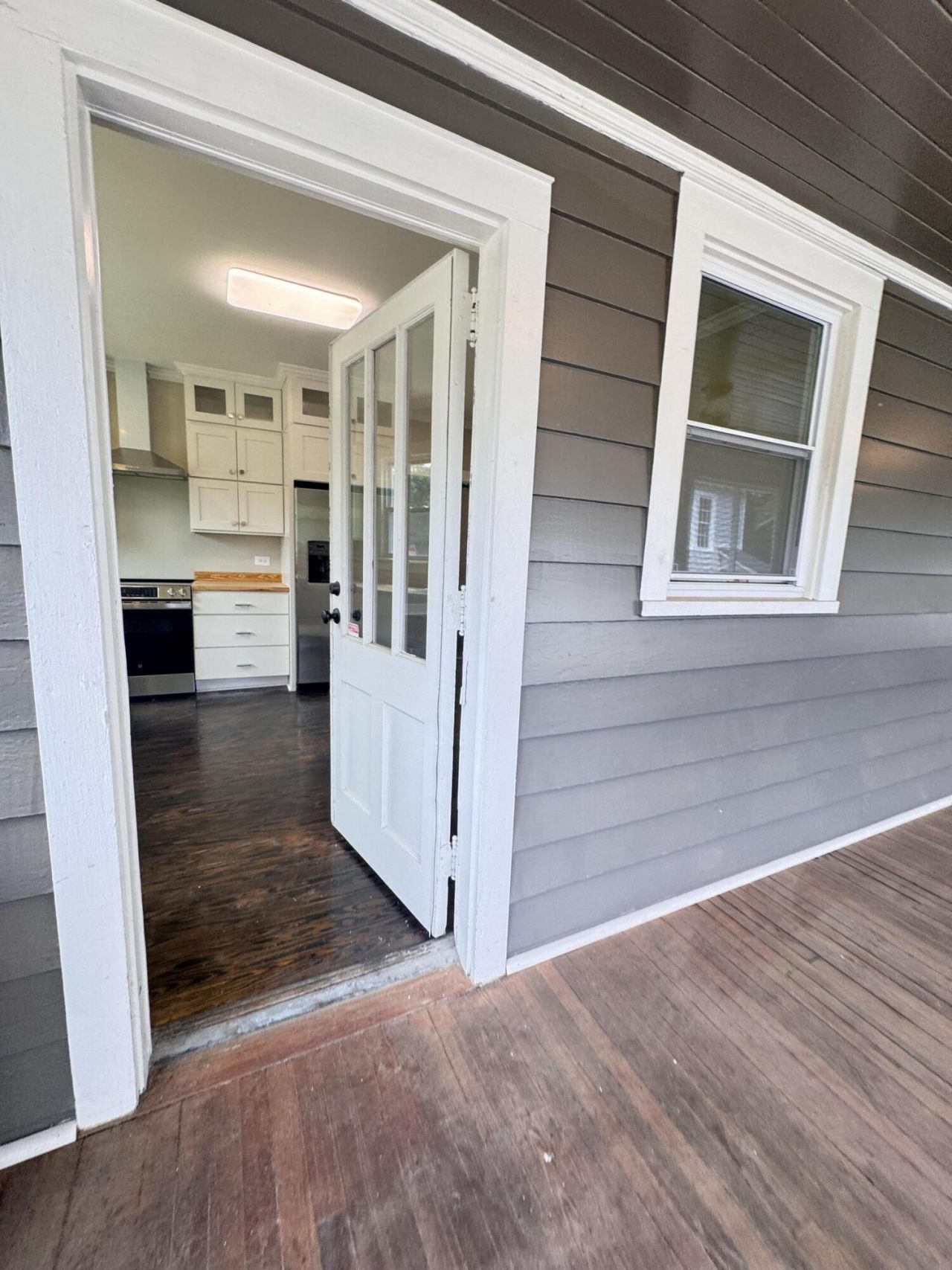 303 Warren Street Photo 55