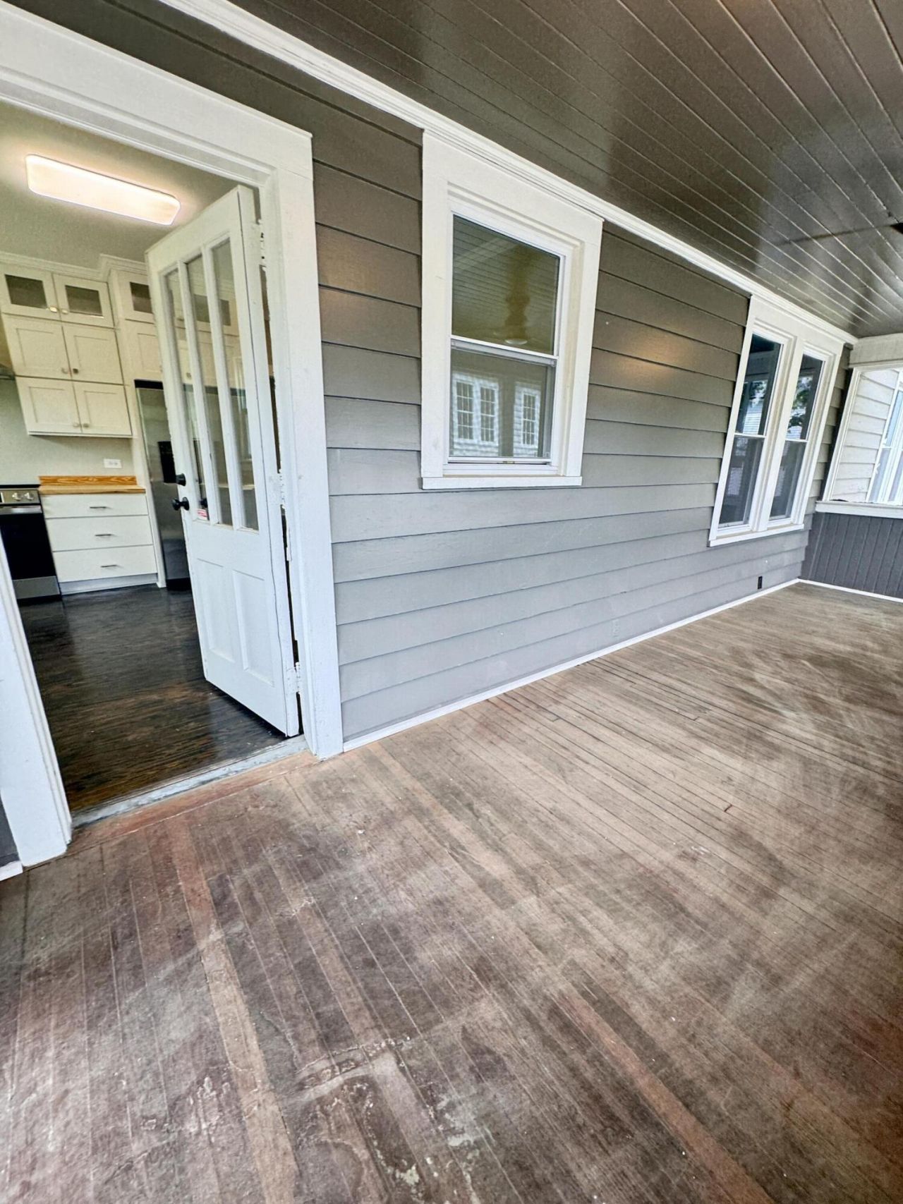 303 Warren Street Photo 57