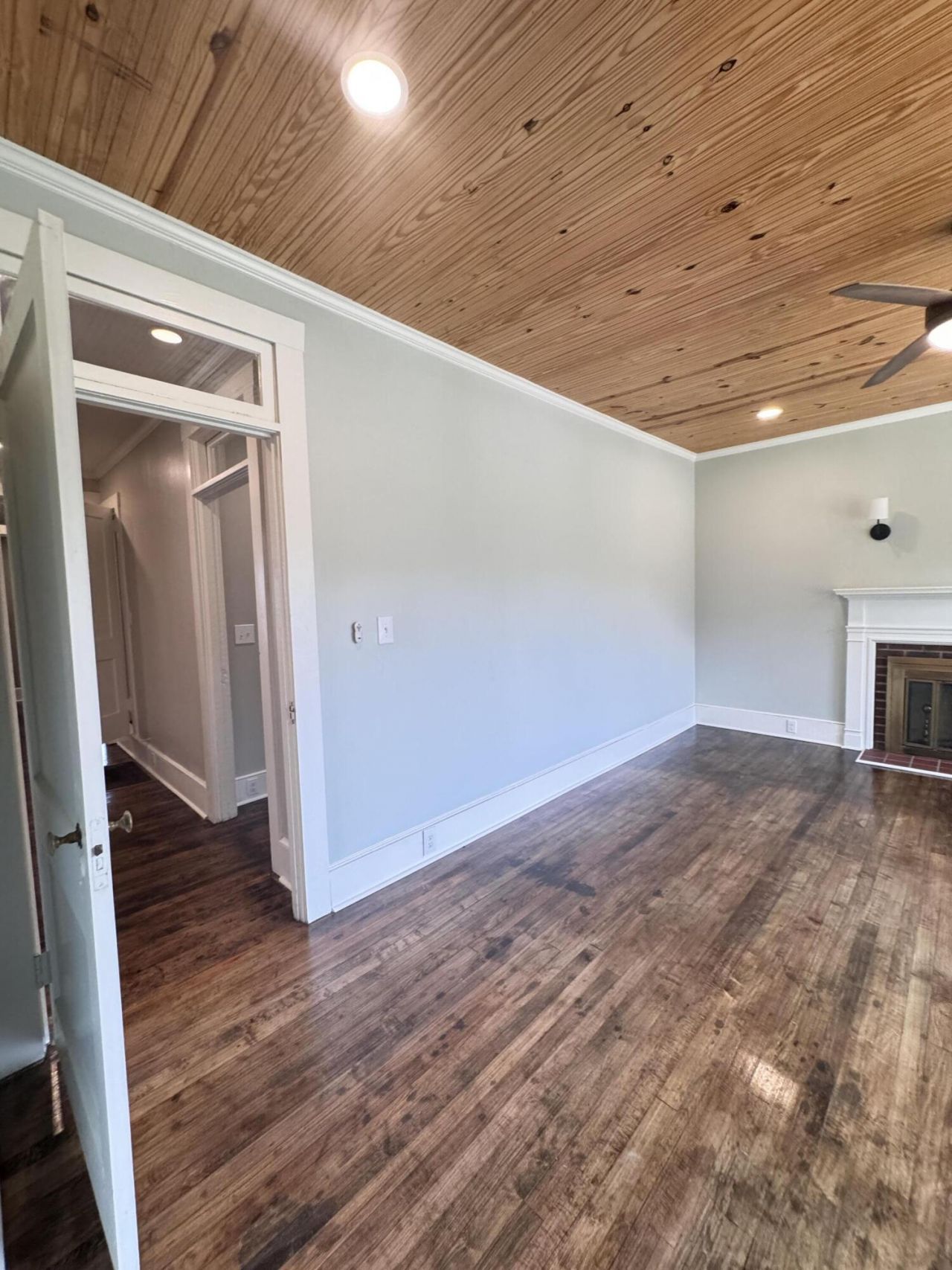 303 Warren Street Photo 67