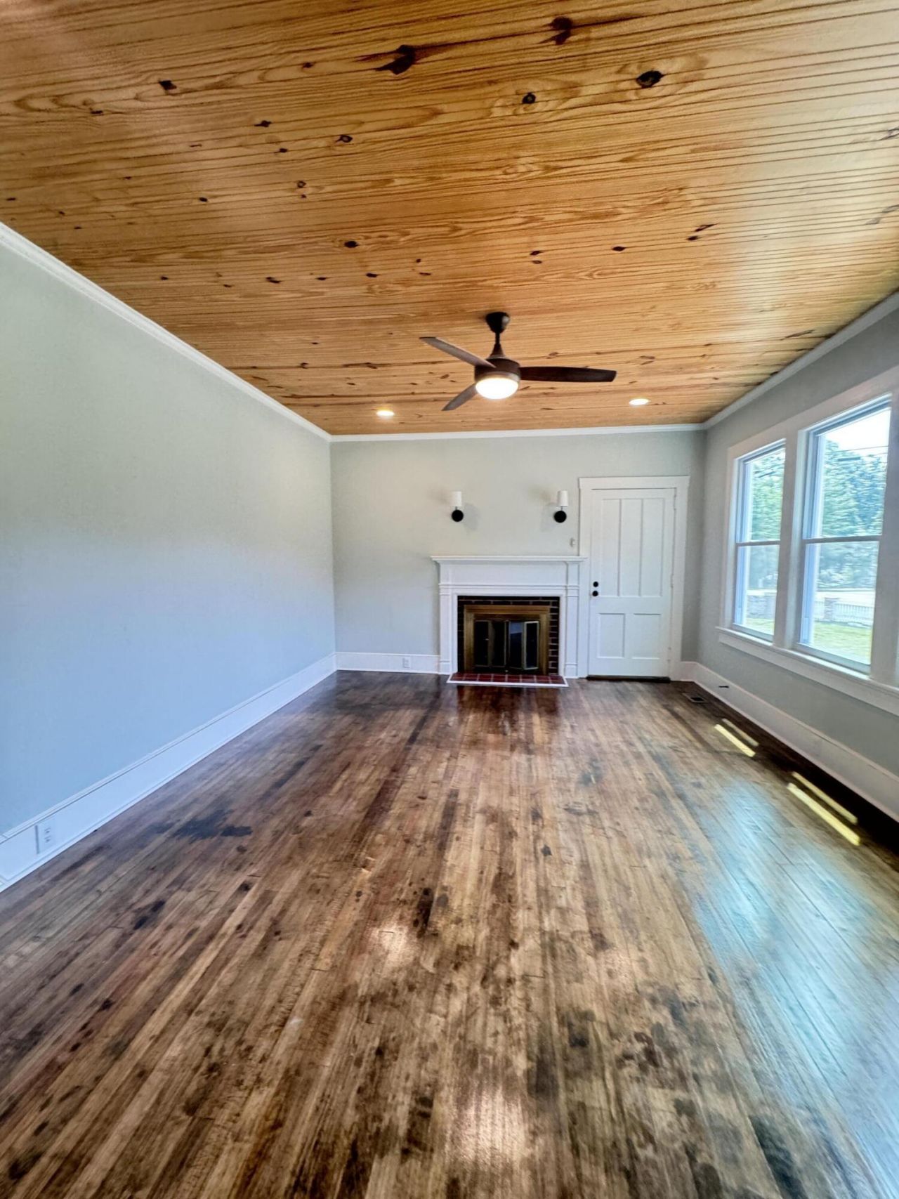 303 Warren Street Photo 68