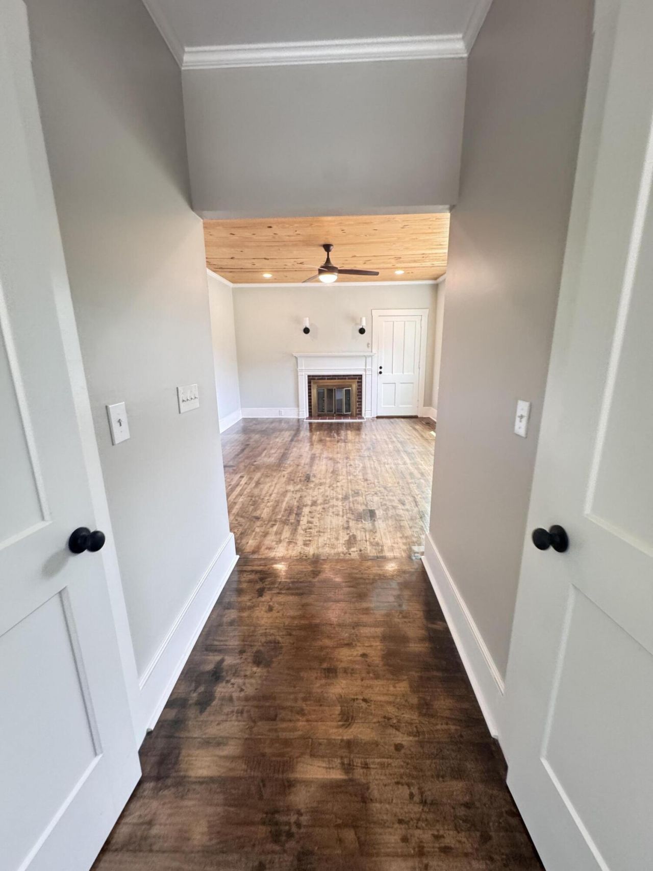 303 Warren Street Photo 73