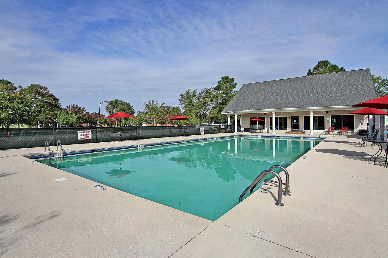 1015 Carolina Way Photo 8