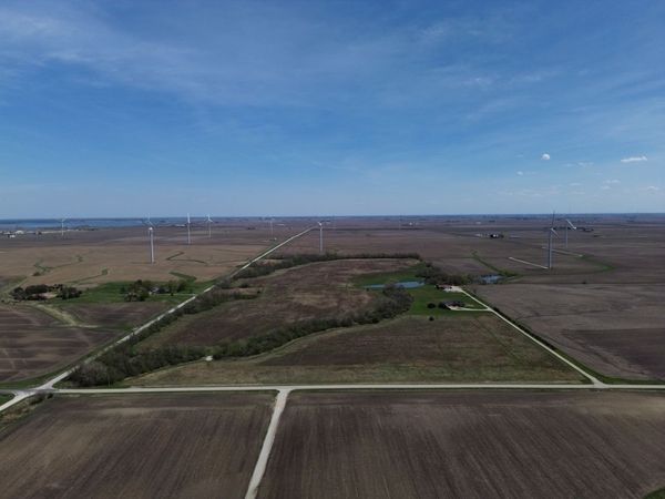 1976 E 24th Road, Ransom, IL 60470