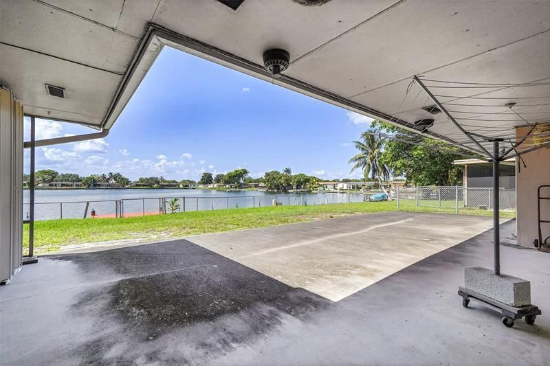 8720 Pasadena Boulevard, Pembroke Pines, FL 33024 Photo