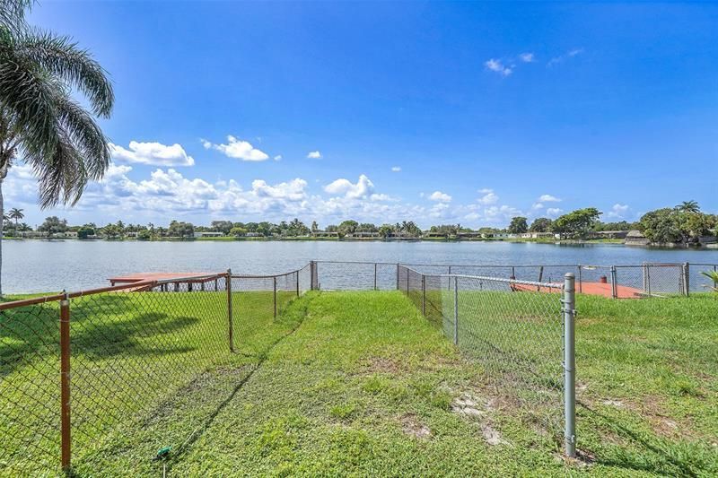 8720 Pasadena Boulevard, Pembroke Pines, FL 33024 Photo