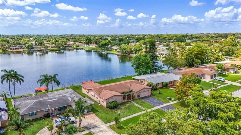 8720 Pasadena Boulevard, Pembroke Pines, FL 33024 Photo