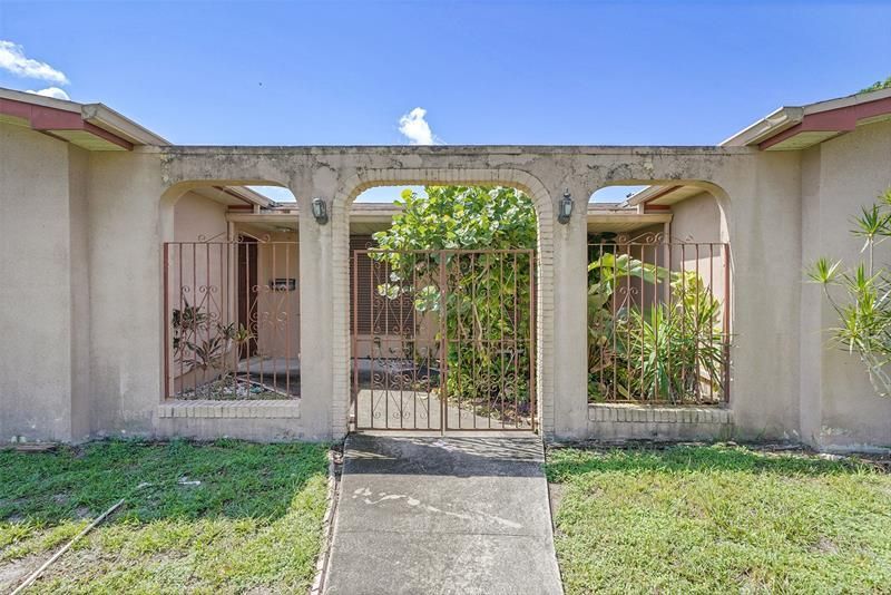 8720 Pasadena Boulevard, Pembroke Pines, FL 33024 Photo