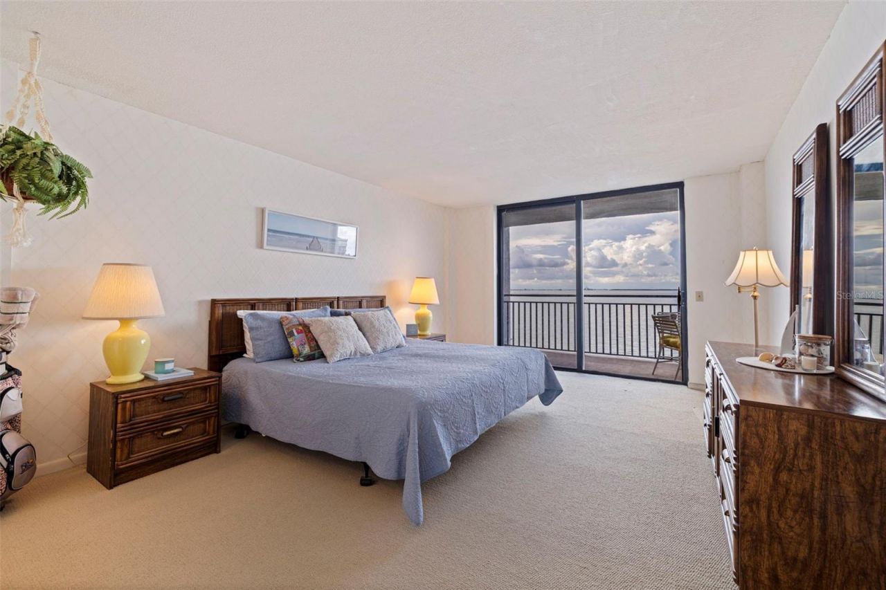 5700 Escondida Boulevard S, Unit 303, Saint Petersburg, FL 33715 Photo