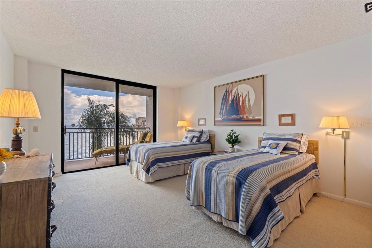 5700 Escondida Boulevard S, Unit 303, Saint Petersburg, FL 33715 Photo