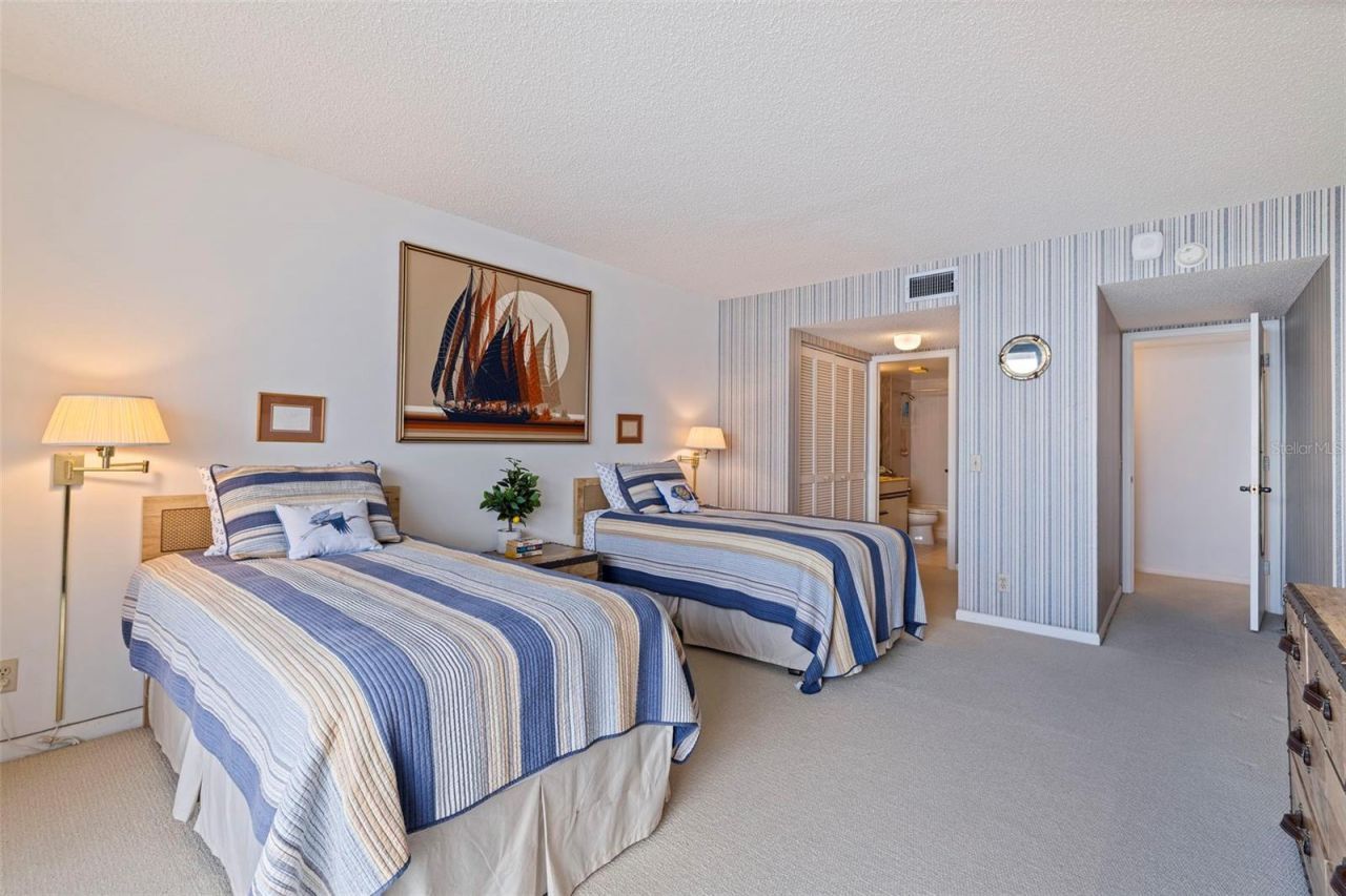 5700 Escondida Boulevard S, Unit 303, Saint Petersburg, FL 33715 Photo