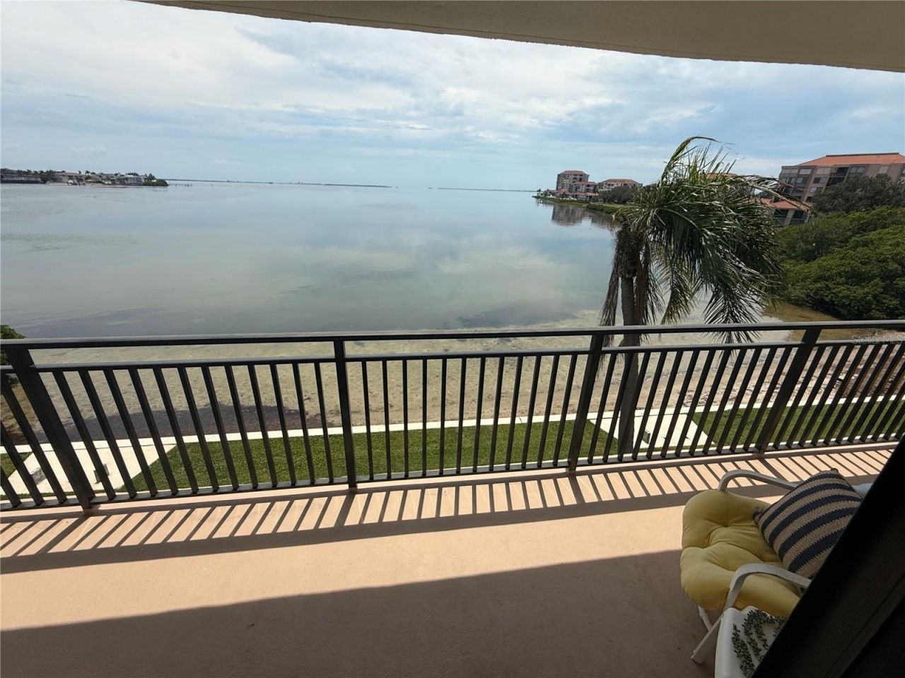 5700 Escondida Boulevard S, Unit 303, Saint Petersburg, FL 33715 Photo