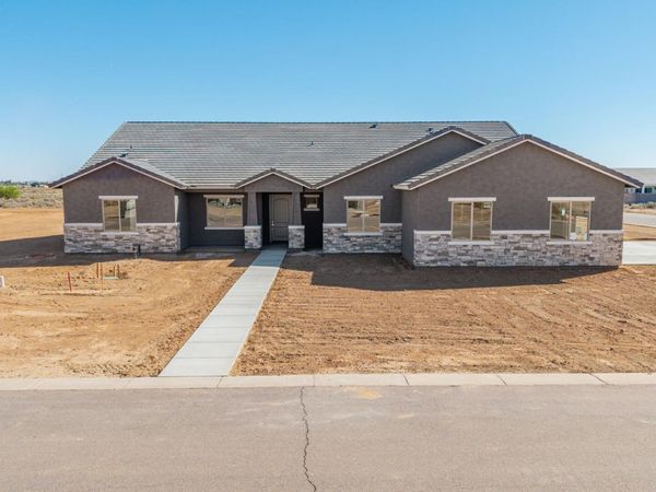 9195 W LIMESTONE MOUNTAIN Drive, Casa Grande, AZ 85194