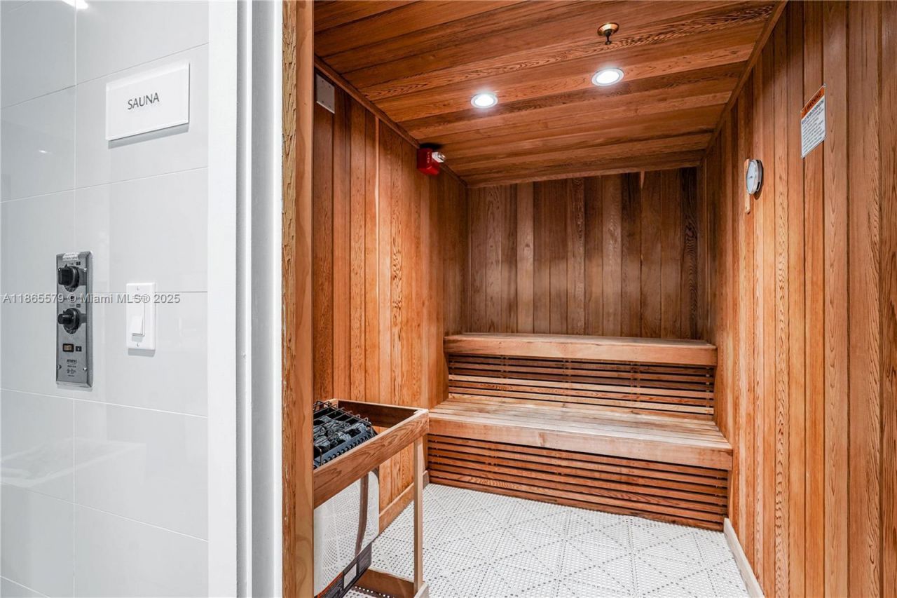 3951 S Ocean Dr, Unit 1901, Hollywood, FL 33019 Photo