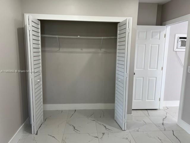 922 NW 2nd St, Unit 4, Miami, FL 33128 Photo