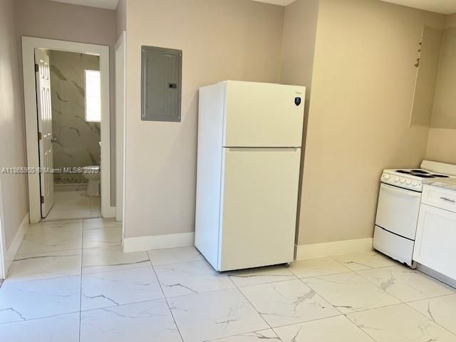 922 NW 2nd St, Unit 4, Miami, FL 33128 Photo