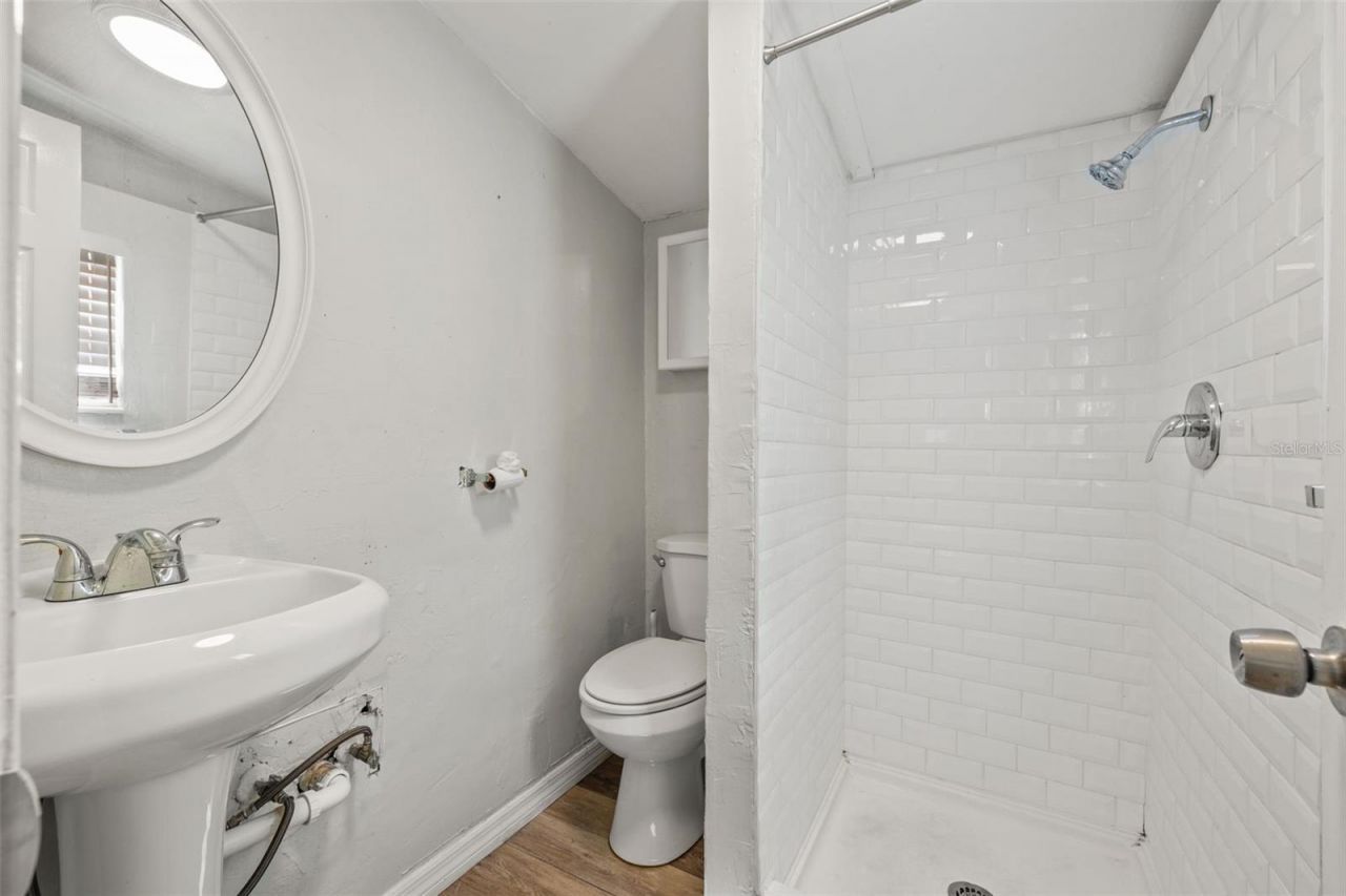 1040 19th Avenue N, Saint Petersburg, FL 33704 Photo