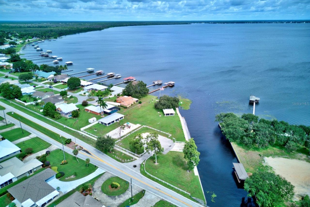 125 Orange Road Ne, Lake Placid, FL 33852 Photo