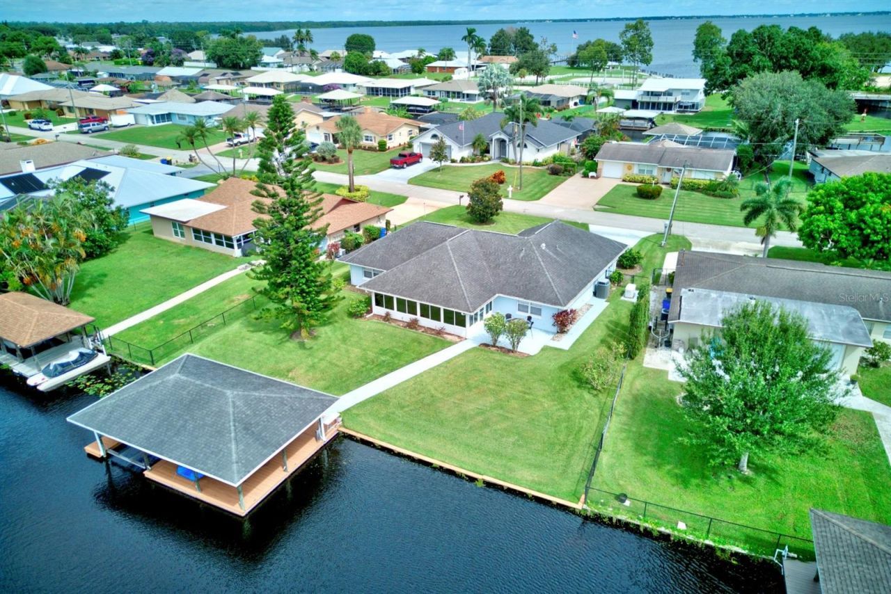 125 Orange Road Ne, Lake Placid, FL 33852 Photo