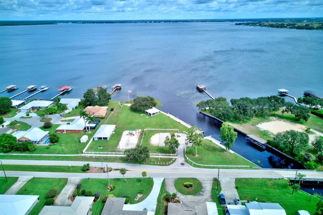 125 Orange Road Ne, Lake Placid, FL 33852 Photo