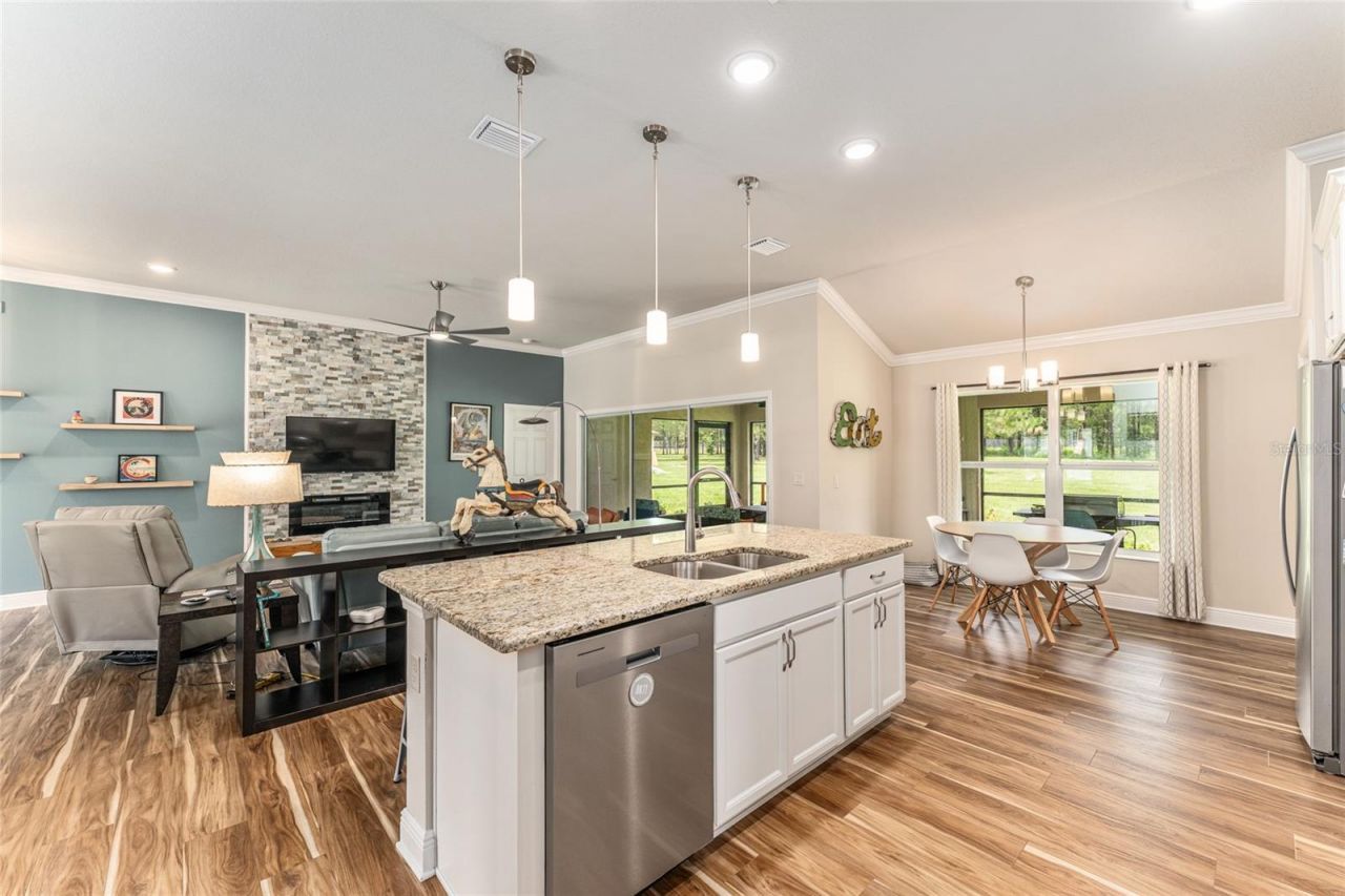 1724 E Gate Dancer Circle, Inverness, FL 34453 Photo